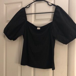HM black puffy sleeves top